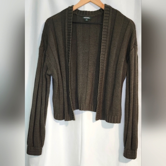 Olive Ribbed Knit Cardigan Womens Size M Dark Academia Scandi Chic Goth Grunge - Picture 1 of 6